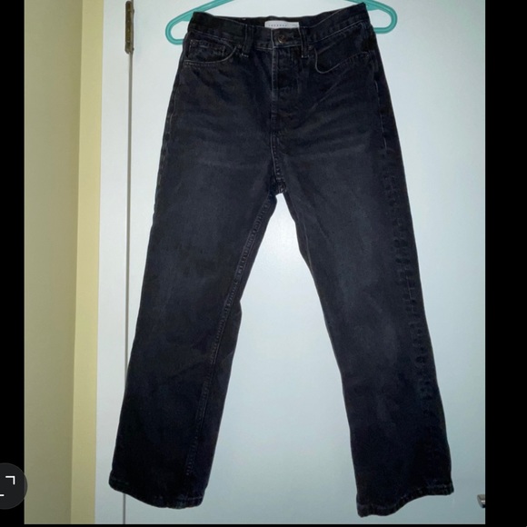 Topshop Editor Cropped Jeans - Picture 4 of 7